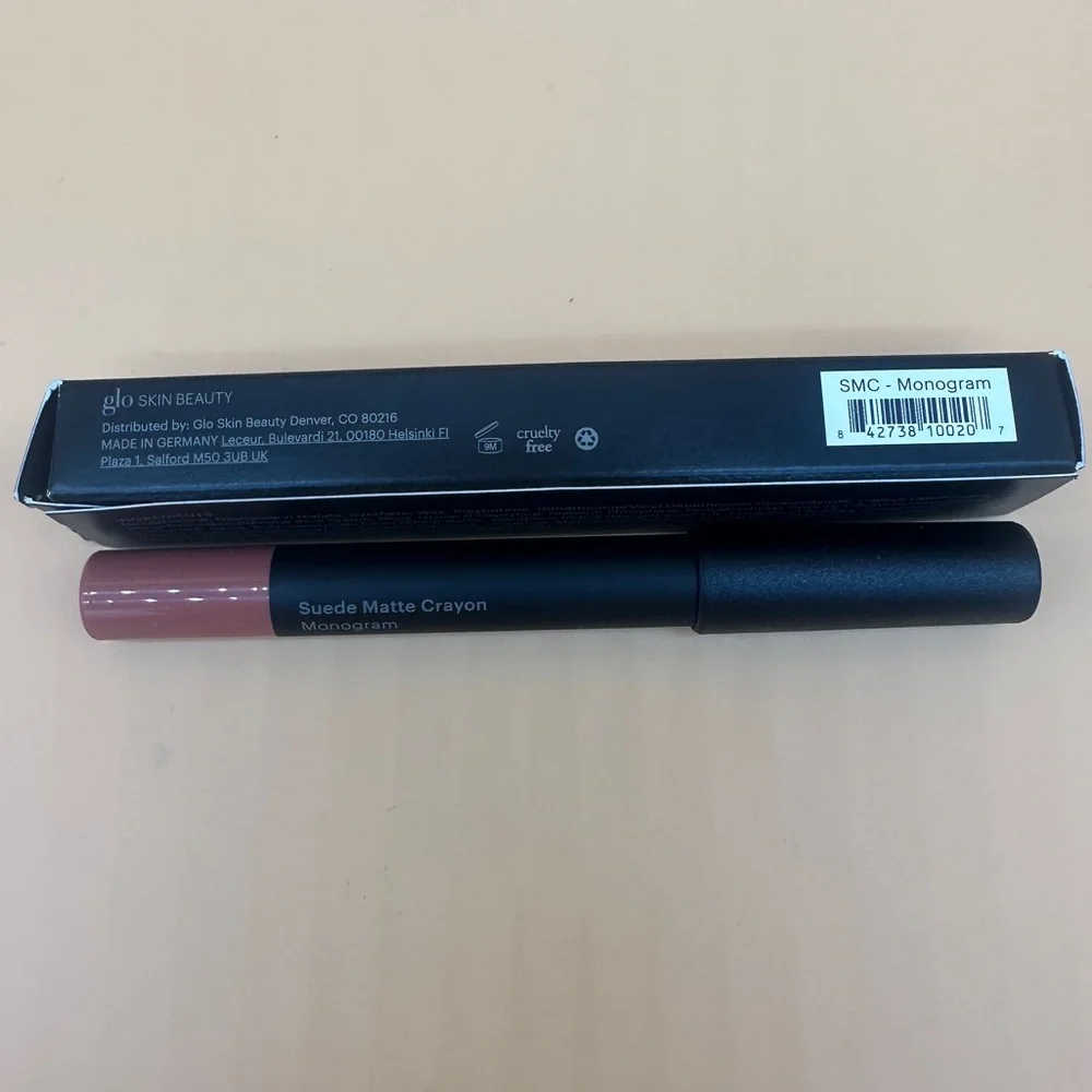 Glo Skin Beauty trademark earthy